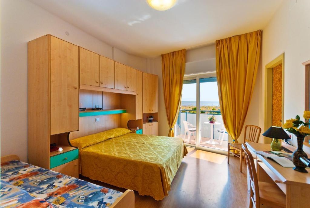 Triple Room,12883302:JPEG